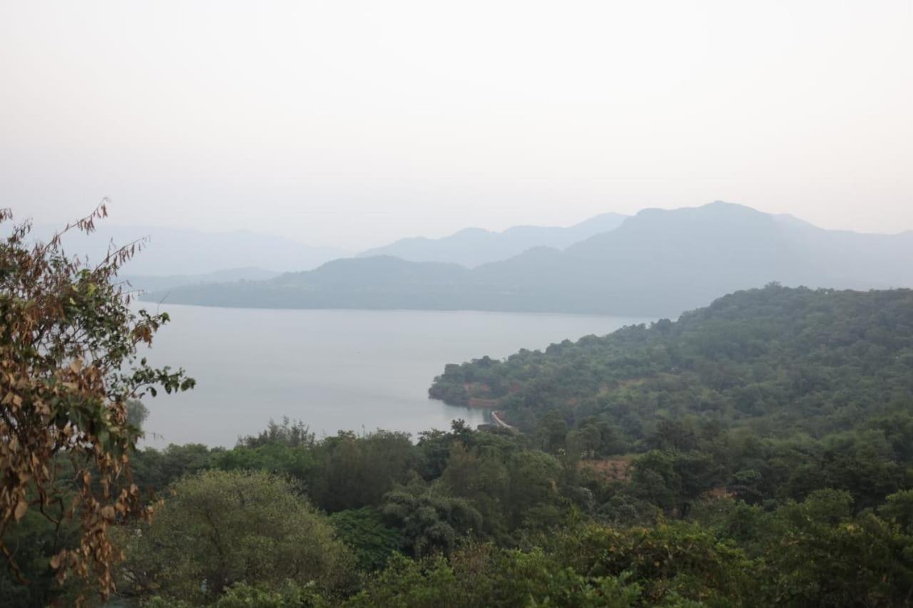 Nisarg Farm Mulshi Bed & Breakfast Ngoại thất bức ảnh